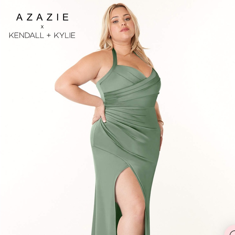 NWT- Kendall and Kylie- Halter stretch satin mermaid dress- Size 20